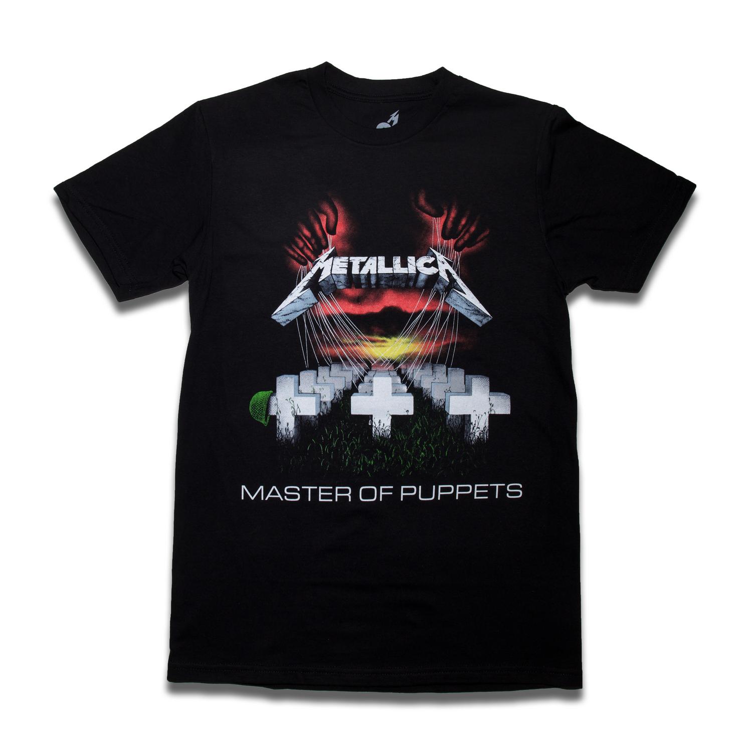 GILMOPWOTRKT22_Gildan-Classic-Master-Of-Puppets-T-Shirt_01