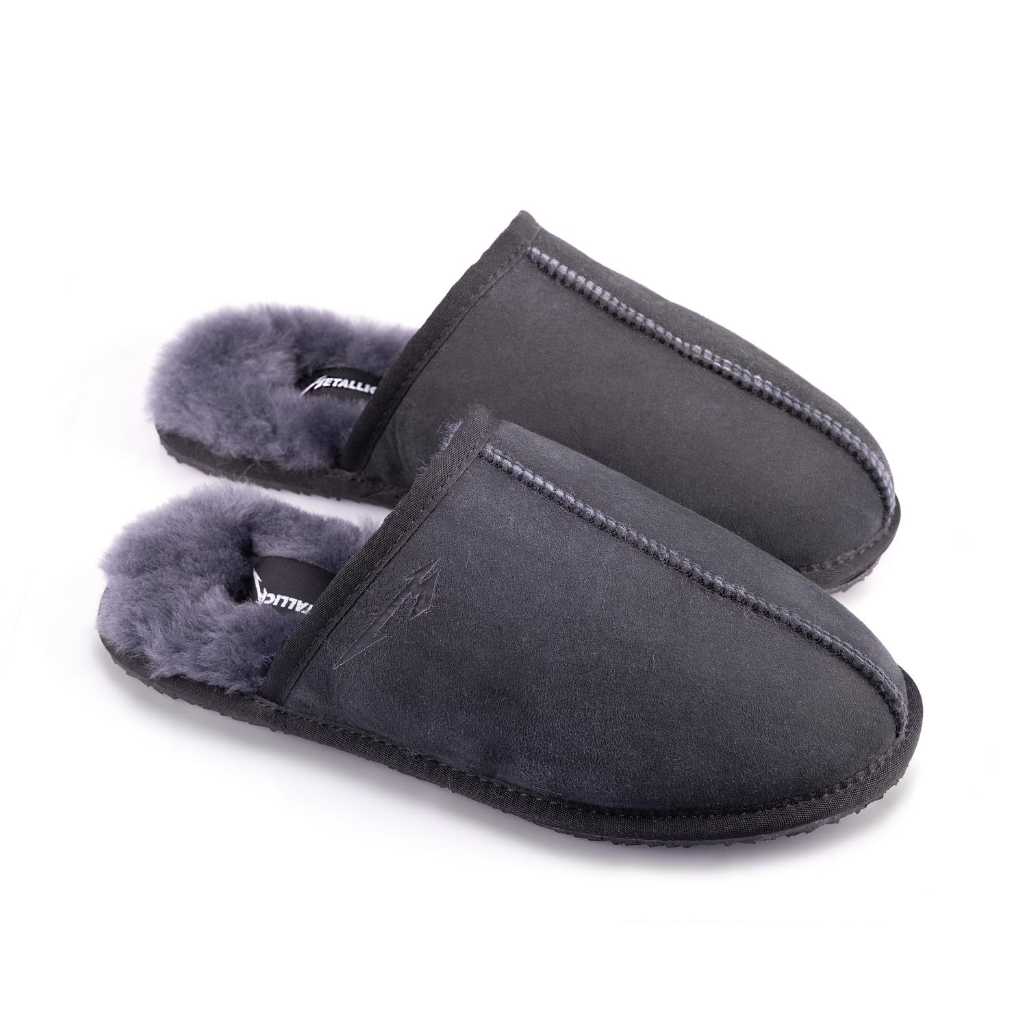 MLOGOSLIPPERBLK_M-Logo-Tonal-Slippers_02